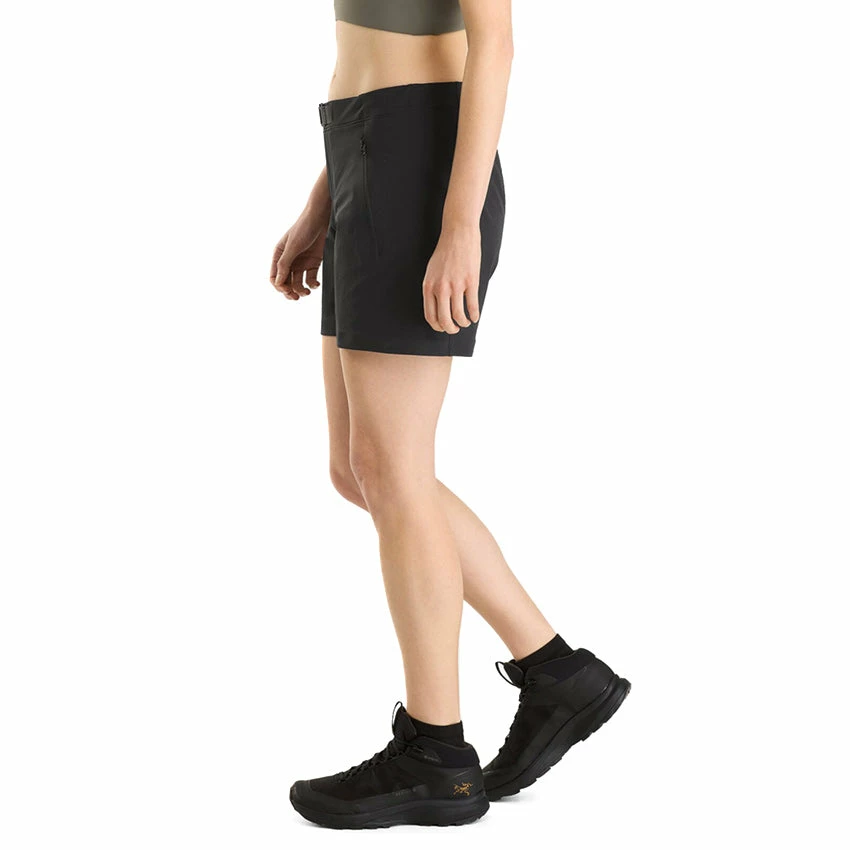 Arc'teryx Women's Gamma Shorts 6" - Black - Image 4