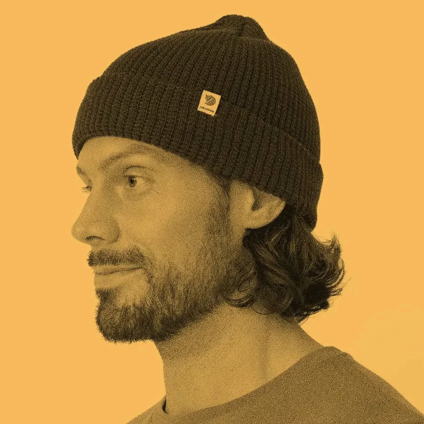 FJÄLLRÄVEN Fjällräven Tab Hat - Caper Green - Image 4