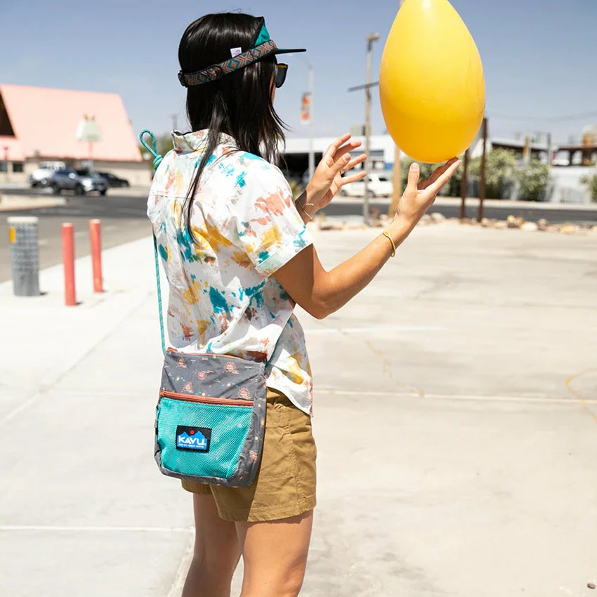 KAVU Women's Chilli Chic Shorts - Heritage Khaki - Image 5