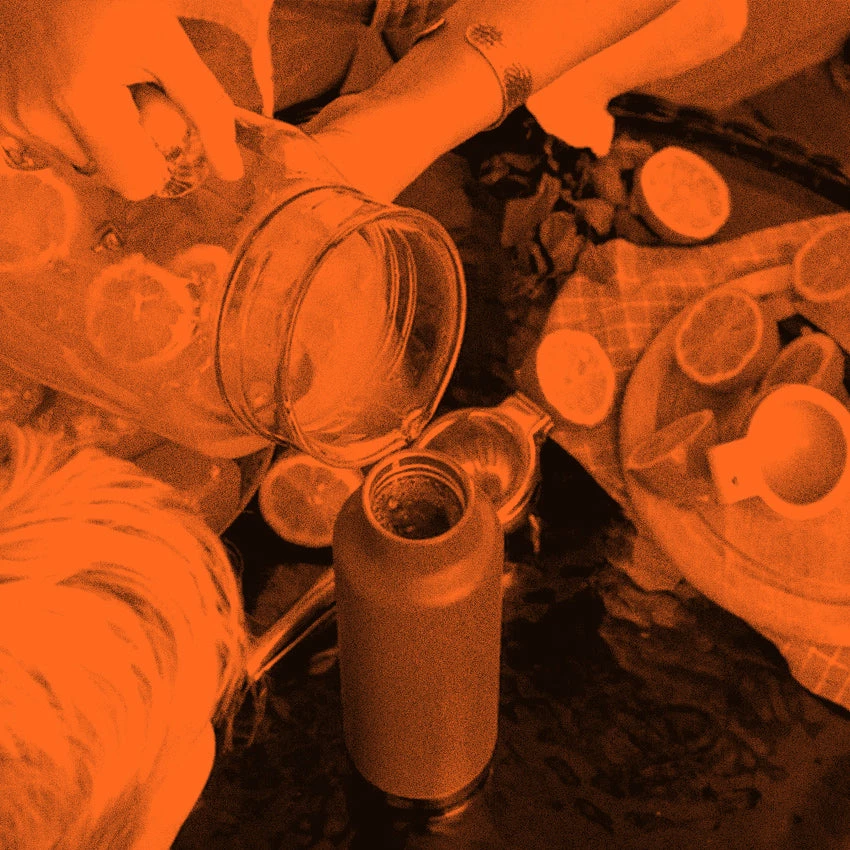 Klean Kanteen Insulated Classic 25oz W/ Pour Through Cap - Brushed Stainless - Image 3