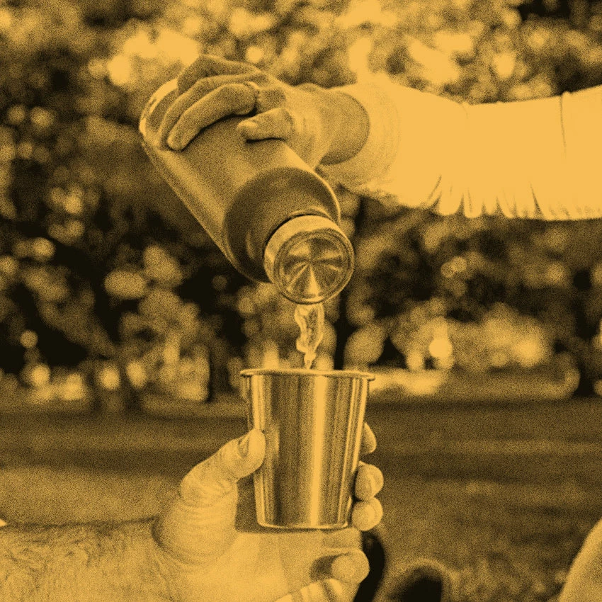 Klean Kanteen Insulated Classic 25oz W/ Pour Through Cap - Black - Image 5