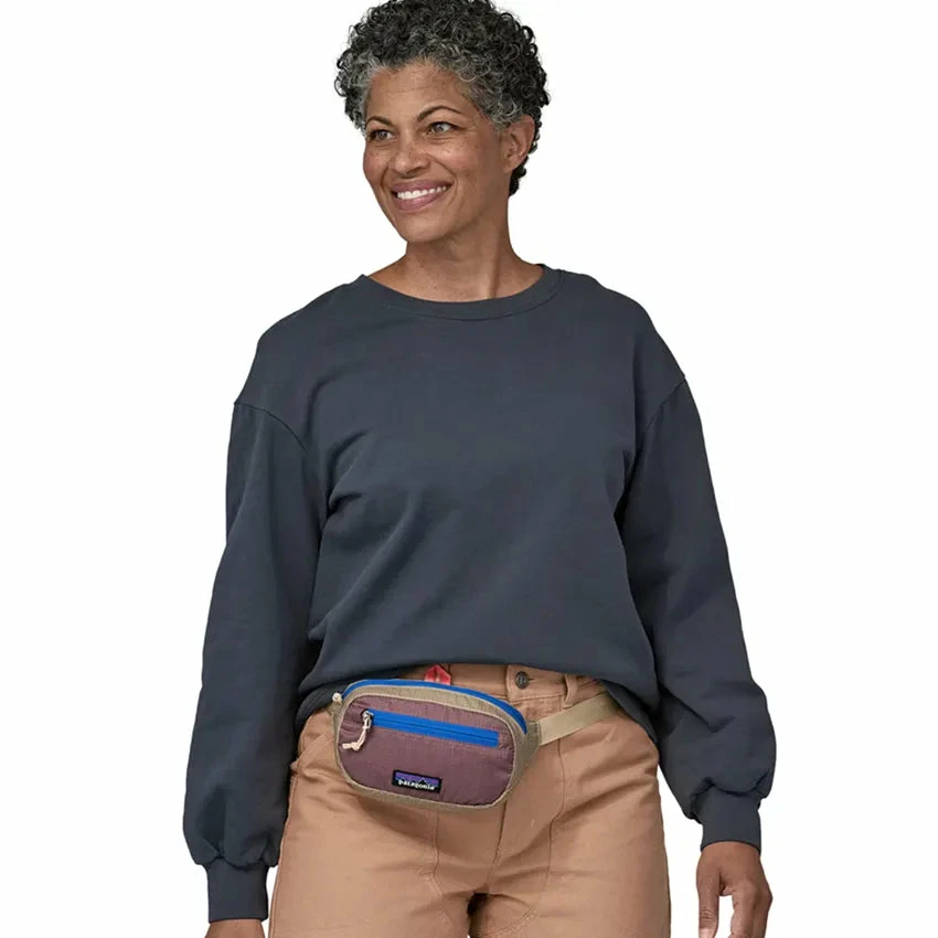 Patagonia Ultralight Black Hole Mini Hip Pack - Husk Tan - Image 3