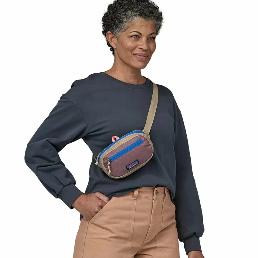 Patagonia Ultralight Black Hole Mini Hip Pack - Husk Tan - Image 5