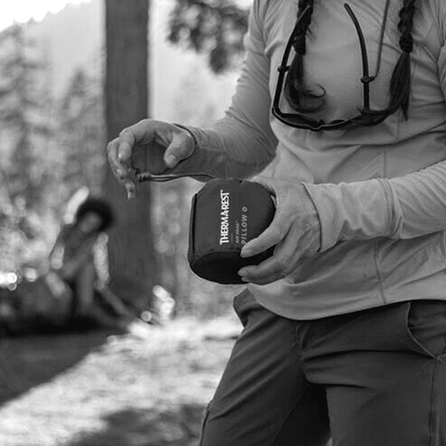 Therm-a-Rest Air Head Pillow - Blue Woven - Image 3