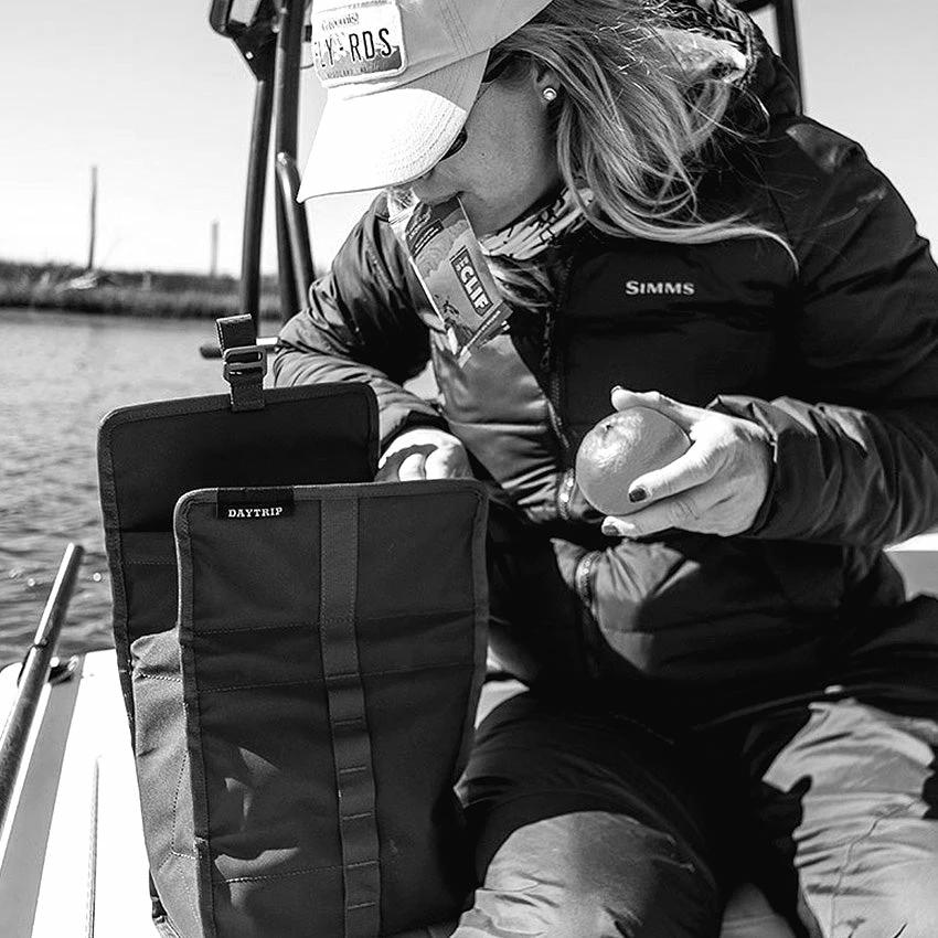 Yeti Daytrip Lunch Bag - Navy - Image 5